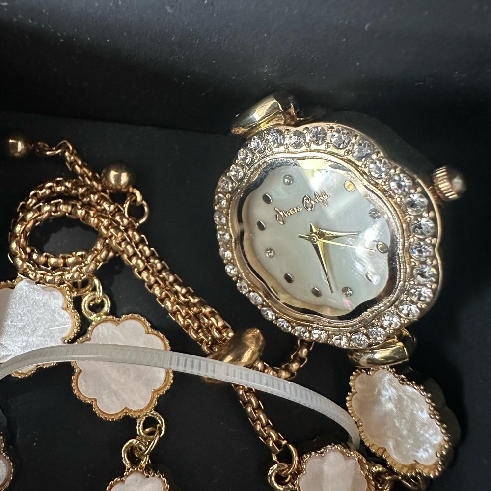 🆕Jessica Carlyle Watch & Bracelet Set - Picture 4 of 11